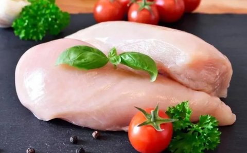 一天吃500克雞胸肉多嗎？雞胸肉每日攝入量標(biāo)準(zhǔn)
