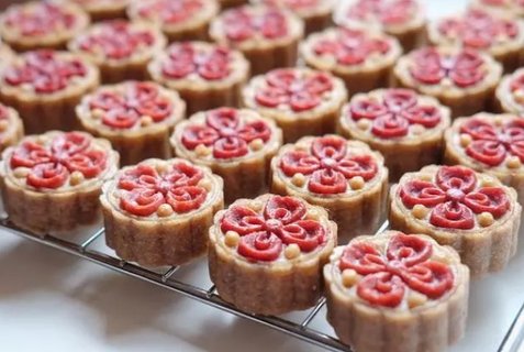 八珍糕吃多了會(huì)怎么樣？長(zhǎng)期吃八珍糕的危害