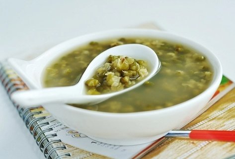 綠豆湯怎么煮成綠色？綠豆湯的正確煮法與配料竅門