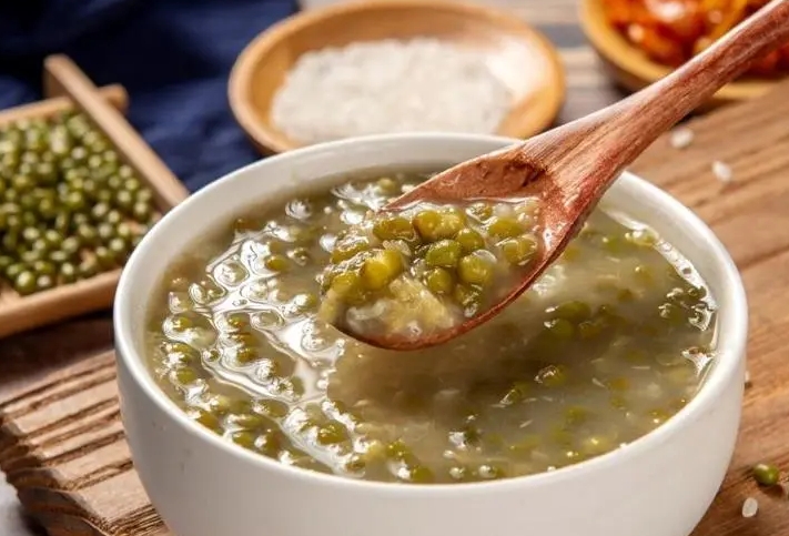綠豆粥怎么煮容易爛還起沙？綠豆煮粥的做法大全