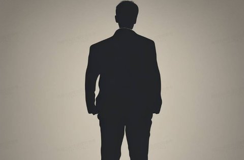 男人感情中自卑的表現(xiàn)有哪些？男人在感情中自卑的表現(xiàn)