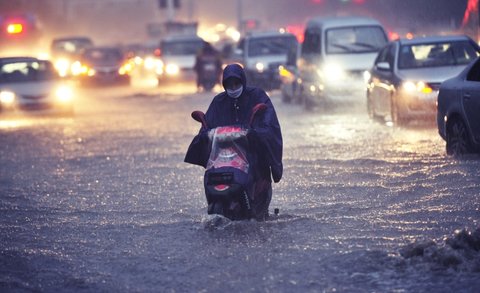 下雨淌水會(huì)得什么病？下雨趟水后當(dāng)心這些皮膚病找上門！