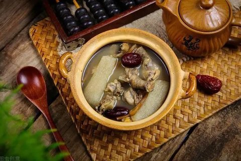 如何燉湯才不含嘌呤？燉湯不含嘌呤的方法