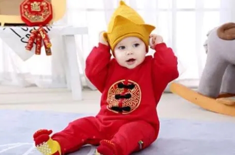 男嬰兒