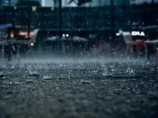 暴雨天氣需要注意哪些事項(xiàng)？暴雨天氣9個(gè)安全提醒